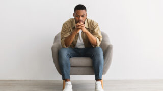 上の階がうるさい時の手紙の書き方！防音対策しても深夜の騒音や子供の足音がうるさい時は管理会社を通そう！仕返しはダメ！