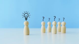 取引先との付き合いでの「懇親会」のマナーのチェック項目をまとめました！服装や手土産やお酌の順番を守ろう！お礼も忘れずに！