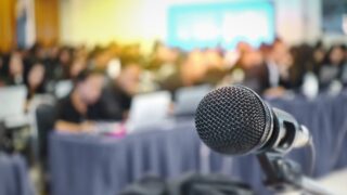 社長が贈る入社式の挨拶の例文をご紹介！新入社員を迎えて会社を成長させよう！中小企業も大企業も必見！